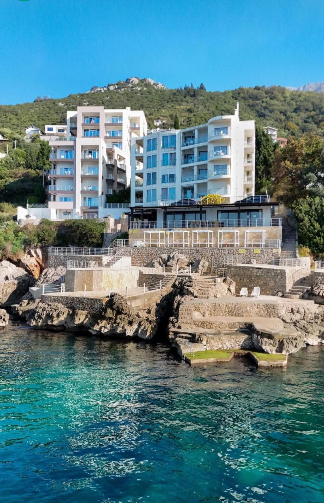 Paradise Beachfront View 2 Добра-Вода Экстерьер фото